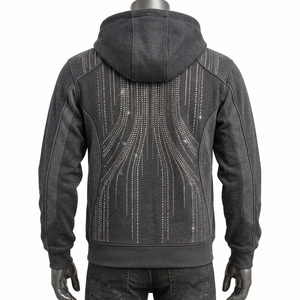 Sweat-shirt personnalisé avec strass, ornements en pierres de qualité supérieure, matière polaire confortable, silhouette moderne et durable - Product Image 2