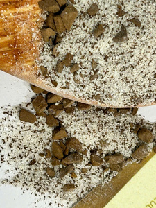 Café instantané IIGLOBAL Durian 3 en 1, mélange en poudre emballé dans des sachets blancs avec logo de la marque et coordonnées - Product Image 3