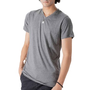 Camisetas básicas de corte regular con cuello, camisetas bordadas con estampado DTG, Camiseta holgada de manga corta con cuello redondo y cuello en V para hombre - Product Image 1