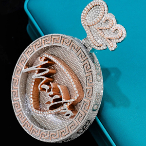 Colgante Unisex de Plata 925 con Diamantes Cultivados en Laboratorio Certificados IGI, Chapado en Oro Rosa, Moissanita VVS, Estilo Hiphop - Product Image 1