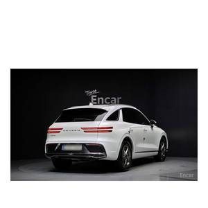 Genesis GV70 2024 2.5T Essence 2WD avec 27 707 km Boîte de vitesses automatique Sièges en cuir Volant à gauche Caméra arrière - Product Image 2