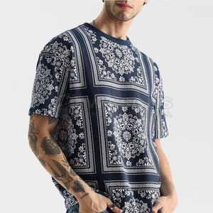 T-shirt tricoté oversize moderne imprimé pour homme – Style urbain décontracté, coupe ample, motif artistique, respirant et séchage rapide - Product Image 4