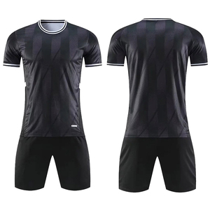 Tenue de football imprimée respirante de haute qualité, vêtements d'équipe personnalisés, sportswear extensible dans quatre directions, anti-humidité, vente en gros - Product Image 4