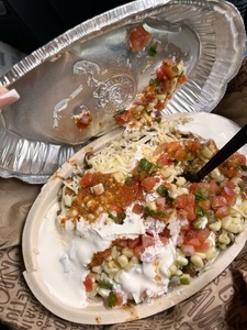 Bol à burrito en fibre de canne à sucre de qualité supérieure, 26 oz, emballage compostable pour repas prêts à consommer avec couvercle sécurisé, forme ovale, récipient pour service alimentaire - Product Image 1