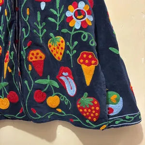 Chaqueta de Terciopelo Azul Oscuro con Bordado a Mano Estilo Vintage para Mujer, Cuello Mandarín, Mangas Largas, Abertura Frontal, Abrigo Casual de Invierno - Product Image 6