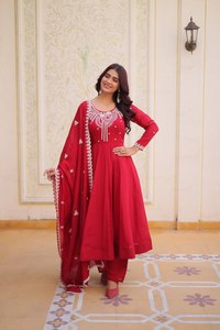 ชุดเดรสปักลายมาล ชานเดรี พรีเมียม พร้อมผ้าคลุมไหล่ ผ้าฝ้ายด้านใน แขนยาว ลายกัลลี ชุดเดรสสไตล์ชาติพันธุ์ - Product Image 2