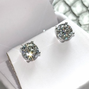 Good Quality <b>Moissanite</b> Diamond Stud <b>Earrings</b> Fine Quality Jewelry with Durable for Everyday Style Available At Best Price - Product Image 5