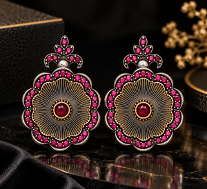Boucles d'oreilles tendance plaquées argent vintage avec zircon taille poire et pierre rouge classique sertie clos, bijou fantaisie, cadeau idéal - Product Image 4