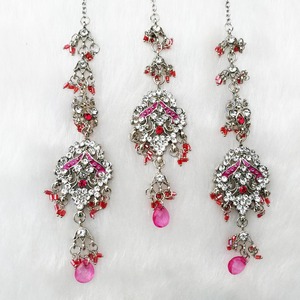 Silver Plated Alloy Necklace Earring <b>Bracelet</b> <b>Set</b> Women Crystal Rhinestone Flower Design Ethnic Wedding Jewelry - Product Image 3
