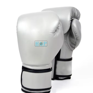 Gants de boxe professionnels pour hommes et femmes avec rembourrage en mousse multicouche, support de poignet réglable, paume en maille respirante - Product Image 1