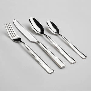 Lavie Creations – Nouveaux ensembles de couverts jetables modernes en métal argenté poli à la main pour mariage - Product Image 5