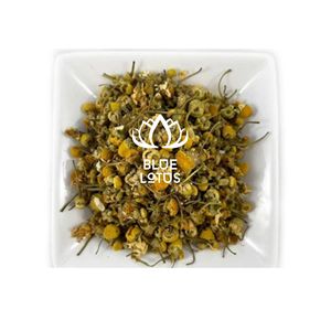 Tisane de chrysanthèmes biologiques séchés très demandée pour un effet apaisant et rafraîchissant - Product Image 1