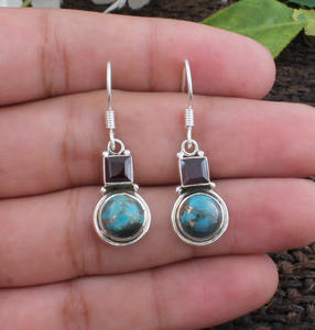 Pendientes de Cobre Azul Natural con Turquesa y Granate Rojo, Plata de Ley 925, Pendientes Colgantes Azules Mohave, Fabricante Mayorista de Joyería - Product Image 4