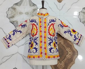 Chaqueta de Algodón con Bordado Suzani para Mujer, Ropa Vintage Hecha a Mano, Proveedor Mayorista de Boutique en India - Product Image 1