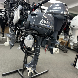 2025 Yama_ha F4SMHA 4HP Tiller Handle Outboard - Product Image 4