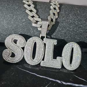 Collar Personalizado con Colgante de Moissanita de Corte Brillante con Número Grande, Cadena Cubana de Aleación de Zinc, Regalo para Él, Estilo Hiphop - Product Image 2