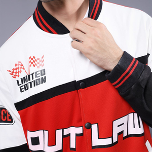 Chaqueta Varsity Edición Limitada Outlaw para Hombre, Roja, Blanca y Negra, Estilo Bomber Casual con Diseños de Parches e Impresión por Transferencia de Calor - Product Image 6