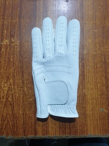 Guantes de <span class=keywords><strong>Golf</strong></span> Personalizados de Piel de Oveja con <span class=keywords><strong>Palma</strong></span> de Cuero Cabretta para Manos - Product Image 4