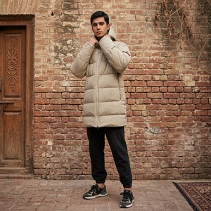 Veste matelassée longue à capuche pour homme, personnalisée, doudoune sans manches, manteau d'hiver décontracté, vêtements d'extérieur pour le voyage, fabricants OEM - Product Image 4