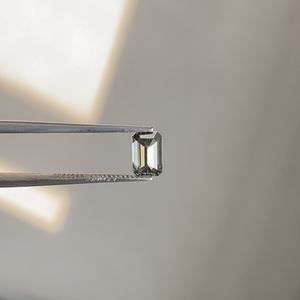 Diamante verde de 0.65 quilates, corte esmeralda, cultivado en laboratorio, para la elaboración de colgantes, color elegante, ecológico, proveedor de diamantes sueltos para joyería. - Product Image 6