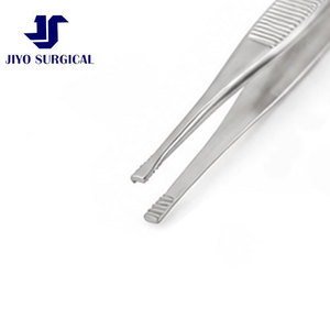 Jiyo Surgical Co. ET-9941 Pince de fixation chirurgicale Graefe 4 3/8" (11,1 cm) pour chirurgie ophtalmique, mâchoires larges de 4,5 mm, poignée à prise plate - Product Image 6
