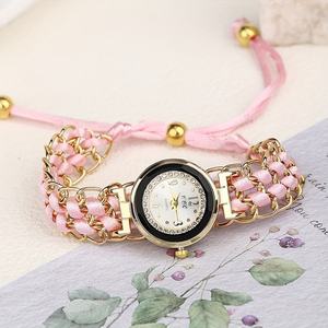 Montre à quartz pour femmes élégante, design unique avec cœur en diamant et bracelet tressé, montre de luxe pour filles, Reloj de mujer - Product Image 4