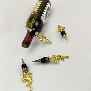 Bouchon de bouteille de vin décoratif en métal avec un design artistique unique pour les accessoires de bar à domicile et la collection des amateurs de vin - Product Image 1