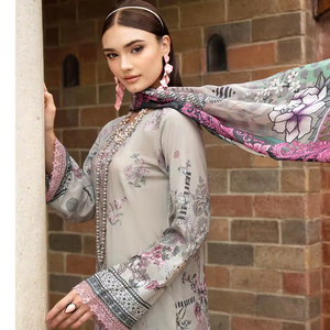 Nouvelle collection Aalaya Hafiz Silk Ramsha Riwayat Luxury Lawn D-902, Shalwar Kameez pakistanais de marque pour femme, imprimé en coton/lawn - Product Image 1