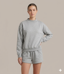 Conjunto de dos piezas para mujer, moderno, holgado, con cuello simulado y pantalones cortos, informal y suave, para la comodidad diaria. - Product Image 1