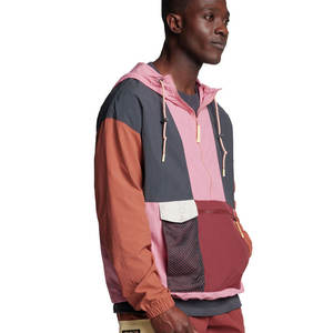 Vestes coupe-vent en toile pour hommes de haute qualité - Vestes à capuche durables avec blocs de couleur et logo personnalisable sur le devant pour un usage quotidien - Product Image 6