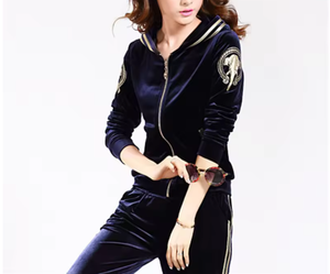 Women's Velvet Two Piece Tracksuit Set Soft Stretch Fabric Casual Sportswear Outfit for Daily Wear - Product Image 5