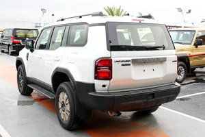 Brand New 2026 Toyo ta Prado GXR 2.5L White petrol SUV 2999cc 6-Cylinder 7seater Diesel 299hp Automatic Transmission left hand - Product Image 2