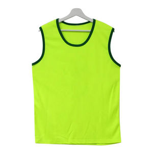 Chaleco Deportivo Unisex Verde Neón sin Mangas, Cuello Redondo, Transpirable, de Poliéster, Ajuste Regular para Adultos, para Todas las Temporadas - Product Image 1