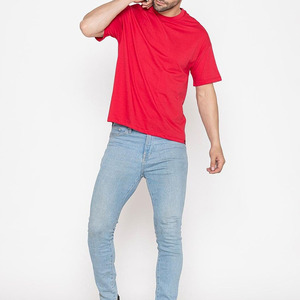 Camiseta de hombre de corte holgado, estilo casual, de algodón, para uso diario, con cuello redondo, tela transpirable, estilo urbano. - Product Image 4