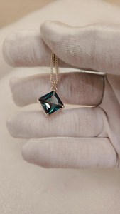 Colgante Étnico Hecho a Mano de Plata de Ley 925 con Zafiro Teal Cuadrado Cultivado en Laboratorio, Certificado IGI, Regalo para Mujeres y Hombres - Product Image 3