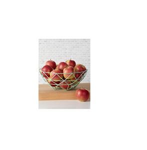 Cesta de Frutas Metálica Atemporal que Combina Uso Práctico con un Elegante Atractivo Decorativo para la Cocina - Product Image 4