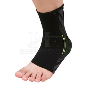 Attelle de soutien de la cheville de qualité supérieure, conception de compression confortable pour le sport, la course à pied, la remise en forme et la stabilité quotidienne des articulations - Product Image 2