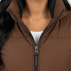 Blouson matelassé slim fit pour femme, style asymétrique, poches latérales zippées, col montant, poignets élastiques, veste d'hiver matelassée pour femme - Product Image 4