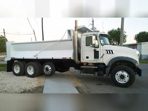 FAIRLY USED MA CK GRANITE 500HP 12000KM 8CYLINDERS AUTOMATIC <b>TRANSMISSION</b> - Product Image 2