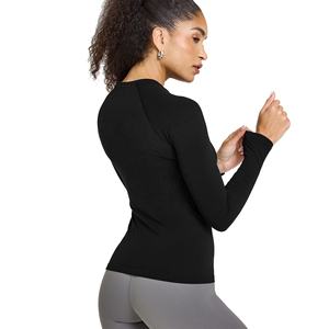 Camiseta Deportiva para Mujer con Logotipo Personalizado, Manga Corta, Ligera, Transpirable, de Secado Rápido, para Yoga, Gimnasio, Ejercicio - Product Image 4