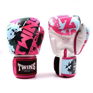Guantes de Boxeo Twins al por Mayor con Cierre de Gancho y Bucle, Antideslizantes, para Muay Thai, Sanda, Adultos, para Artes Marciales, Personalizados, 100% Cuero Genuino - Product Image 1