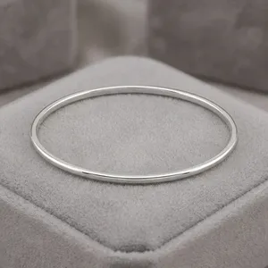 Bracelet minimaliste en argent sterling 925, 2 mm, fait main, fin, pour femmes - Product Image 5
