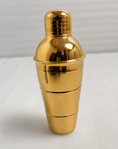 Coctelera de Acero Inoxidable con Acabado Dorado para Amantes de los Cócteles, Bares, Restaurantes y Eventos de Catering - Product Image 1