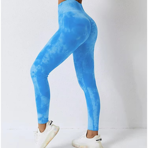 Leggings de fitness pour femmes en différentes tailles, leggings de yoga tie-dye par sublimation, leggings pour femmes fabriqués au Pakistan, taille élastique - Product Image 6
