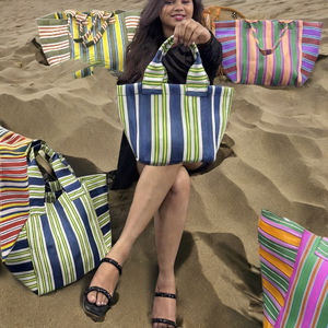 Sacs à provisions tissés en plastique à fermeture éclair réutilisables à rayures colorées écologiques Sacs de plage cosmétiques recyclés à la main Style tendance - Product Image 2