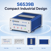 Récepteur de base GNSS RTK multifréquence de haute précision IP68 pour la surveillance CORS, les aéroports, les tunnels, les parcs éoliens et les infrastructures