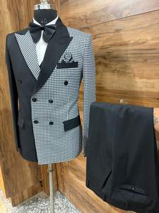 Costume de smoking croisé noir et blanc à motif pied-de-poule pour homme – Blazer de créateur pour mariage, marié ou bal de promo avec nœud papillon - Product Image 4