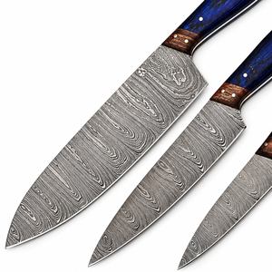 Ensemble de 3 couteaux de cuisine à motif Damas avec manches en bois bleu royal et lames argentées pour le chef, la découpe et la préparation des aliments - Product Image 4
