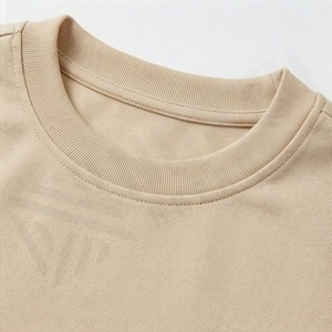 เสื้อครอปท็อปผู้หญิงผ้าฝ้ายสีพื้นแบบกำหนดเอง แขนสั้น สไตล์สตรีทแวร์ ฟิตเนส ออกกำลังกาย เสื้อยืดแอคทีฟแวร์ - Product Image 4