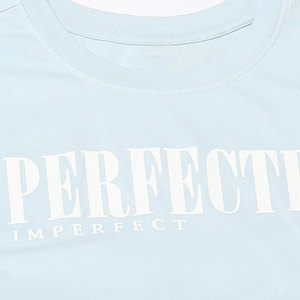 T-shirt femme élégant à coupe ample pour l'été 2025, col rond classique, manches courtes, pour un style au quotidien - Product Image 6